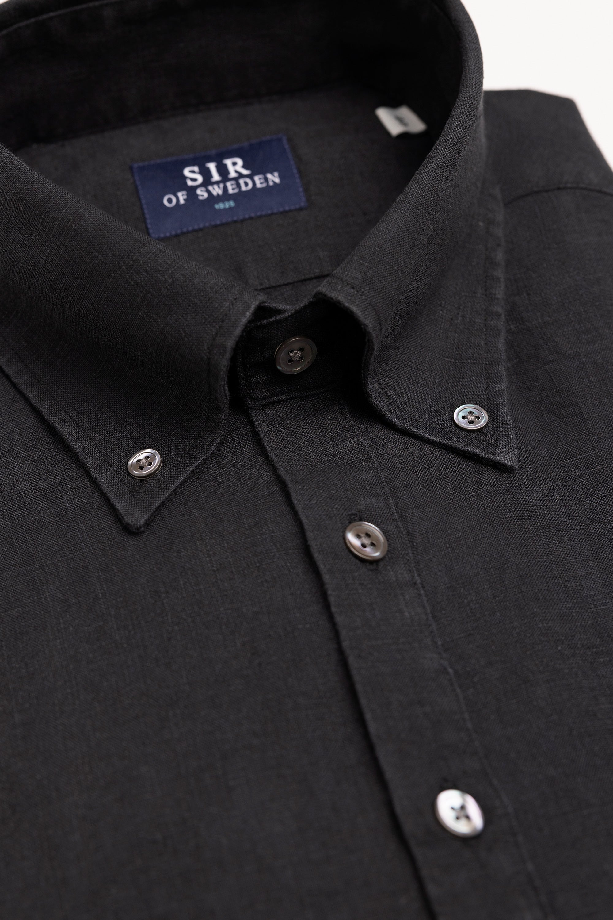 Jerry Pop Black Linen Popover Shirt