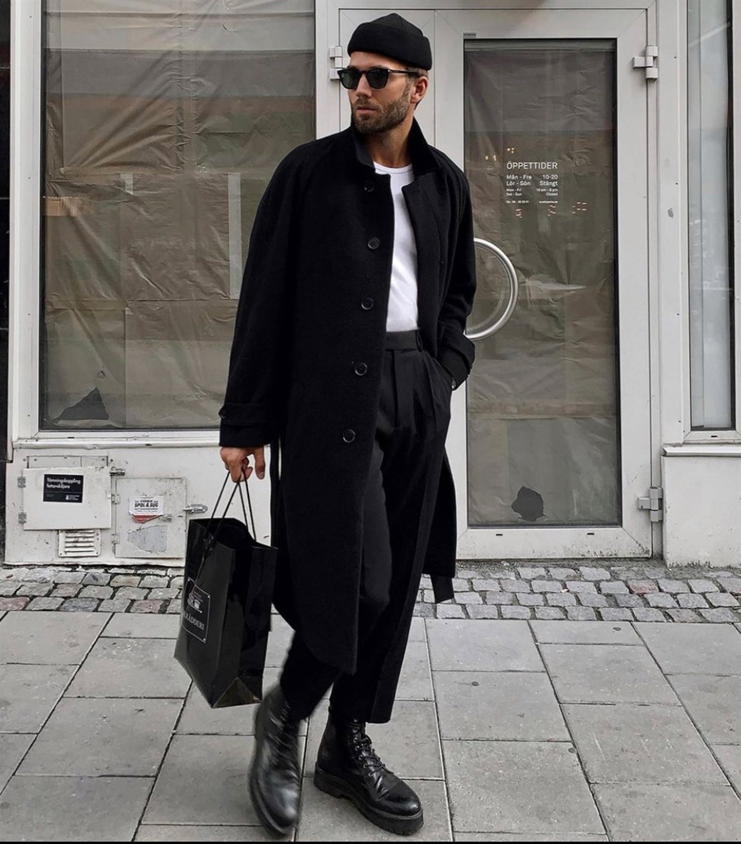 Neo Belt Black Coat