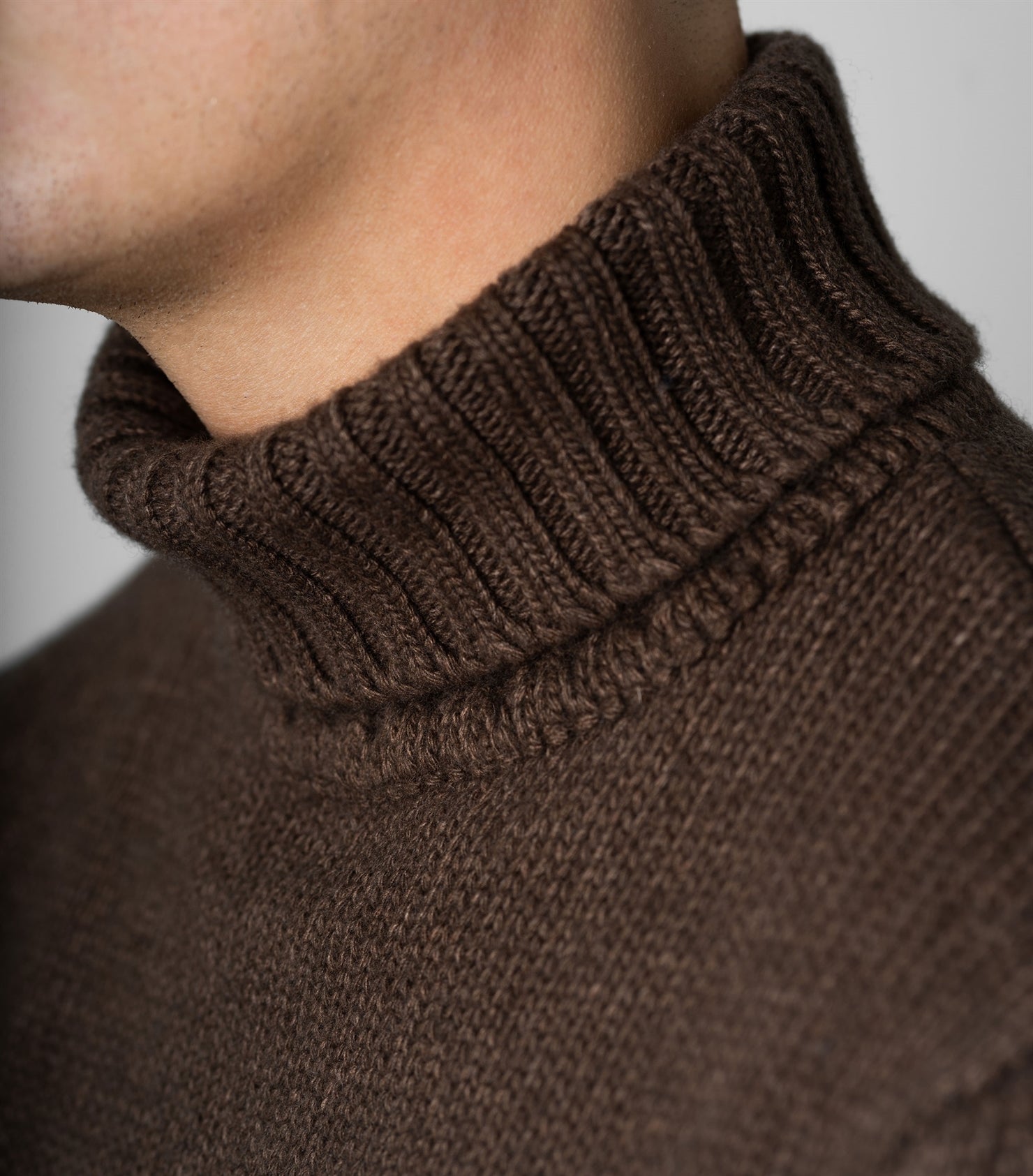 Ragnar Brown Heavy Knit Rollneck